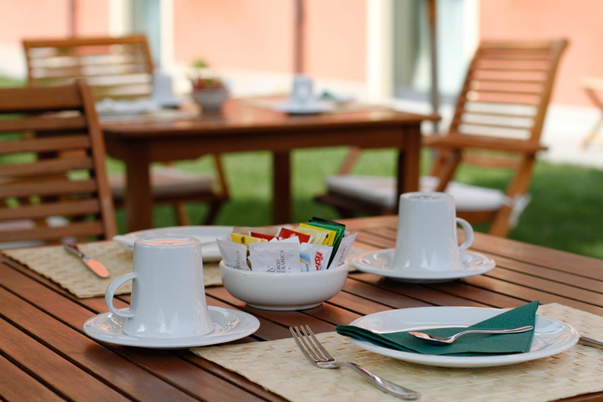 Albergo Della Ceramica Villanova Mondovì Eksteriør billede