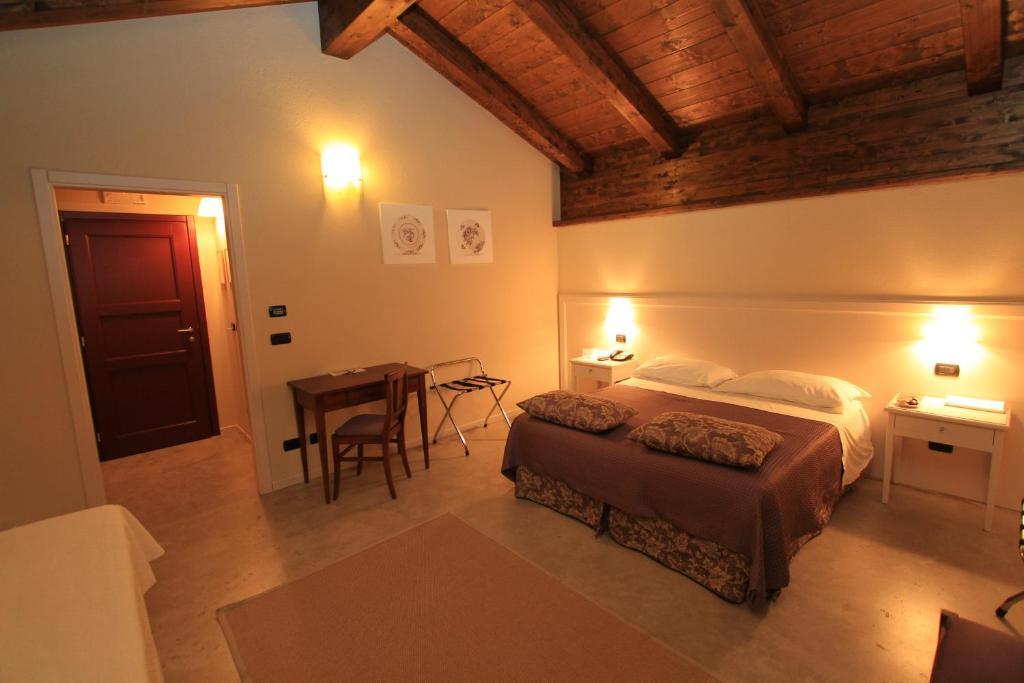 Albergo Della Ceramica Villanova Mondovì Eksteriør billede