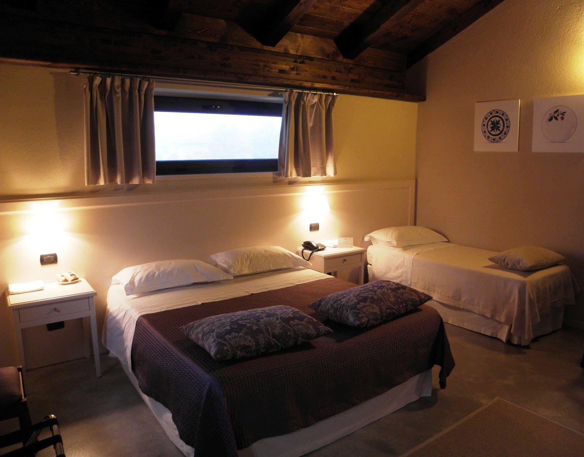 Albergo Della Ceramica Villanova Mondovì Eksteriør billede