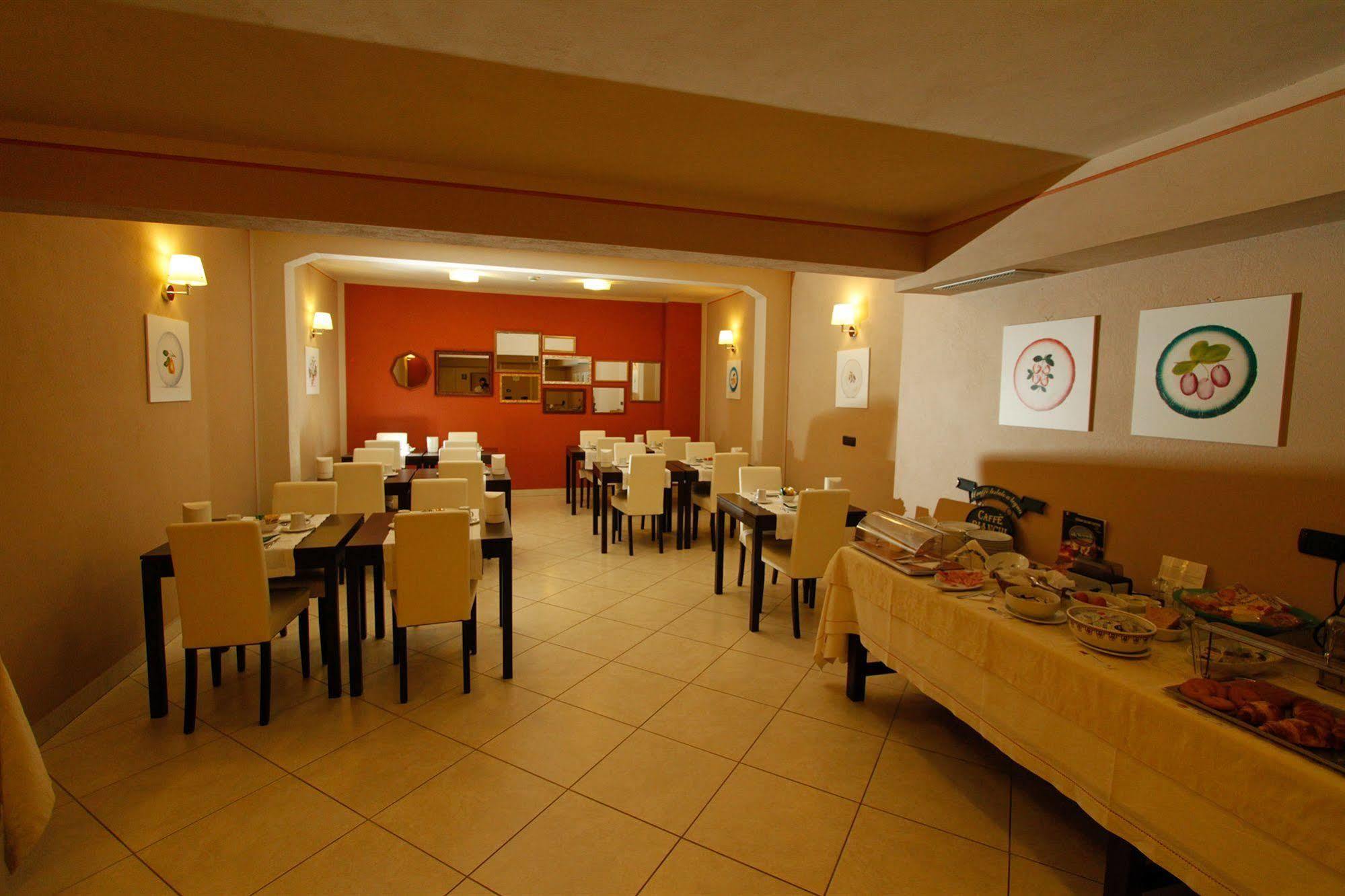 Albergo Della Ceramica Villanova Mondovì Eksteriør billede
